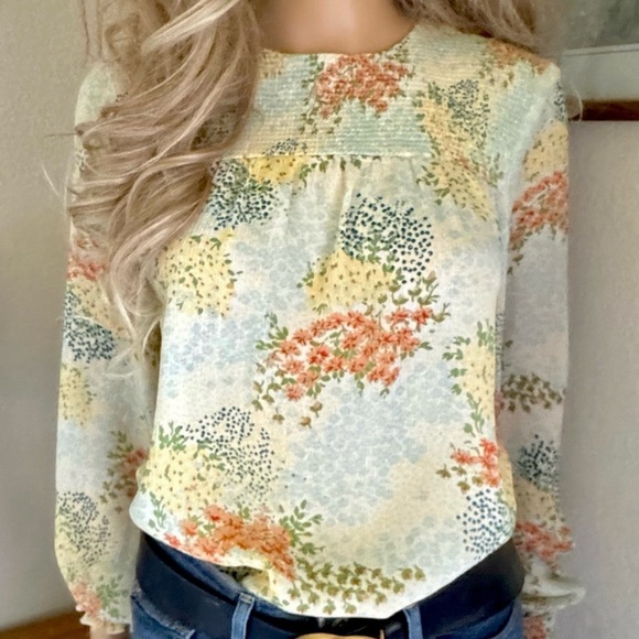 ZARA • Floral Peasant Blouse Smocked Top - Picture 2 of 6
